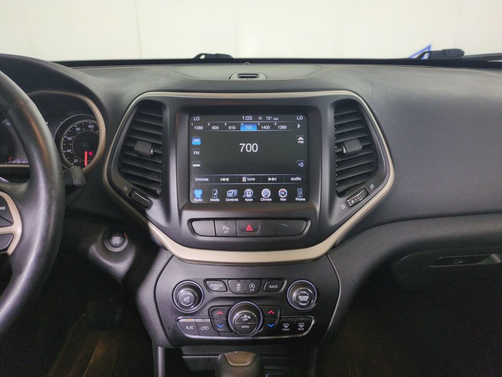 Used 2018 Jeep Cherokee Limited AWD/4WD image 20