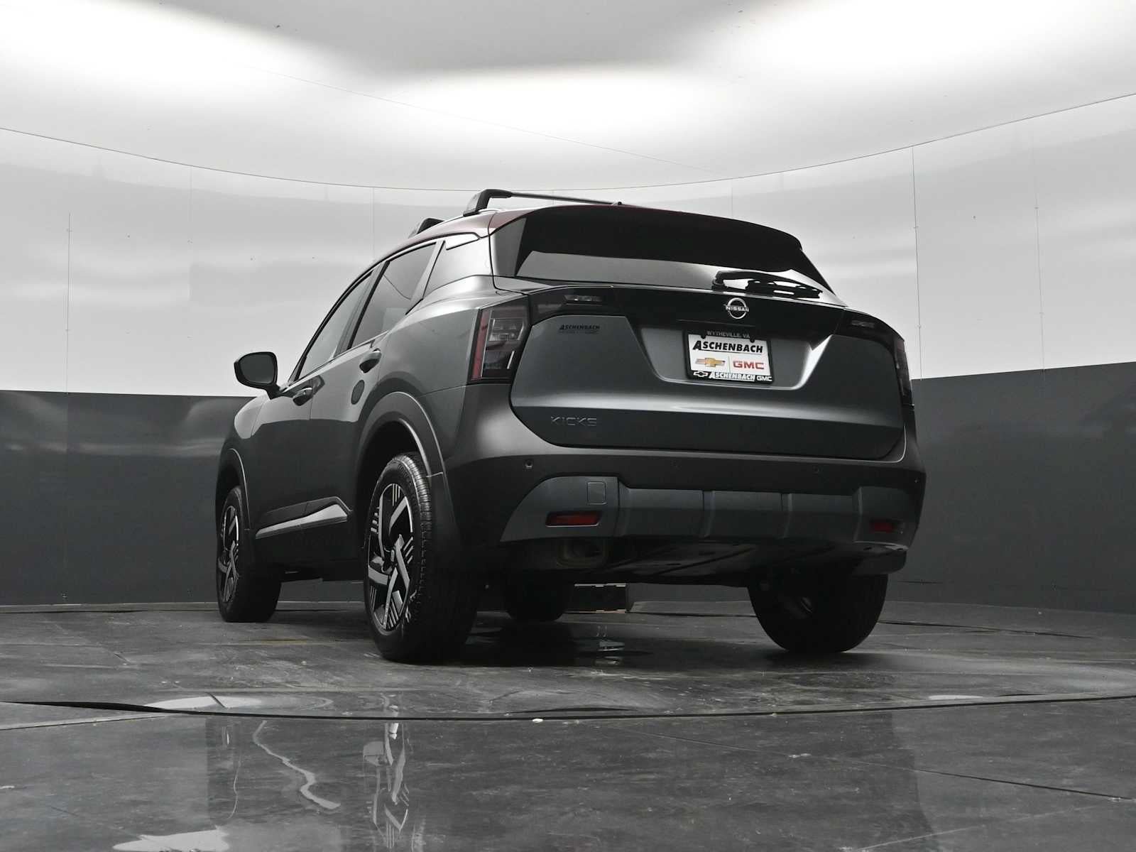 Used 2026 Nissan Kicks SV w/ Interior Electronics Package FWD image 23
