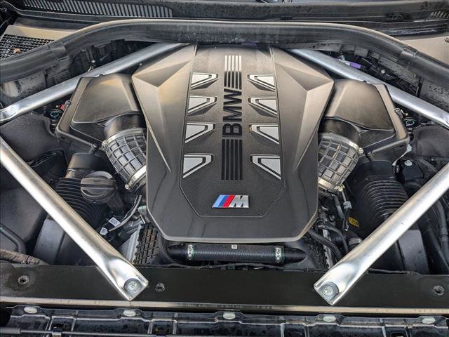 Used 2025 BMW X7 M60i image 25
