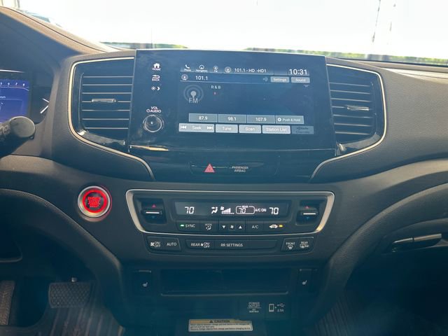 Used 2023 Honda Passport TrailSport image 3