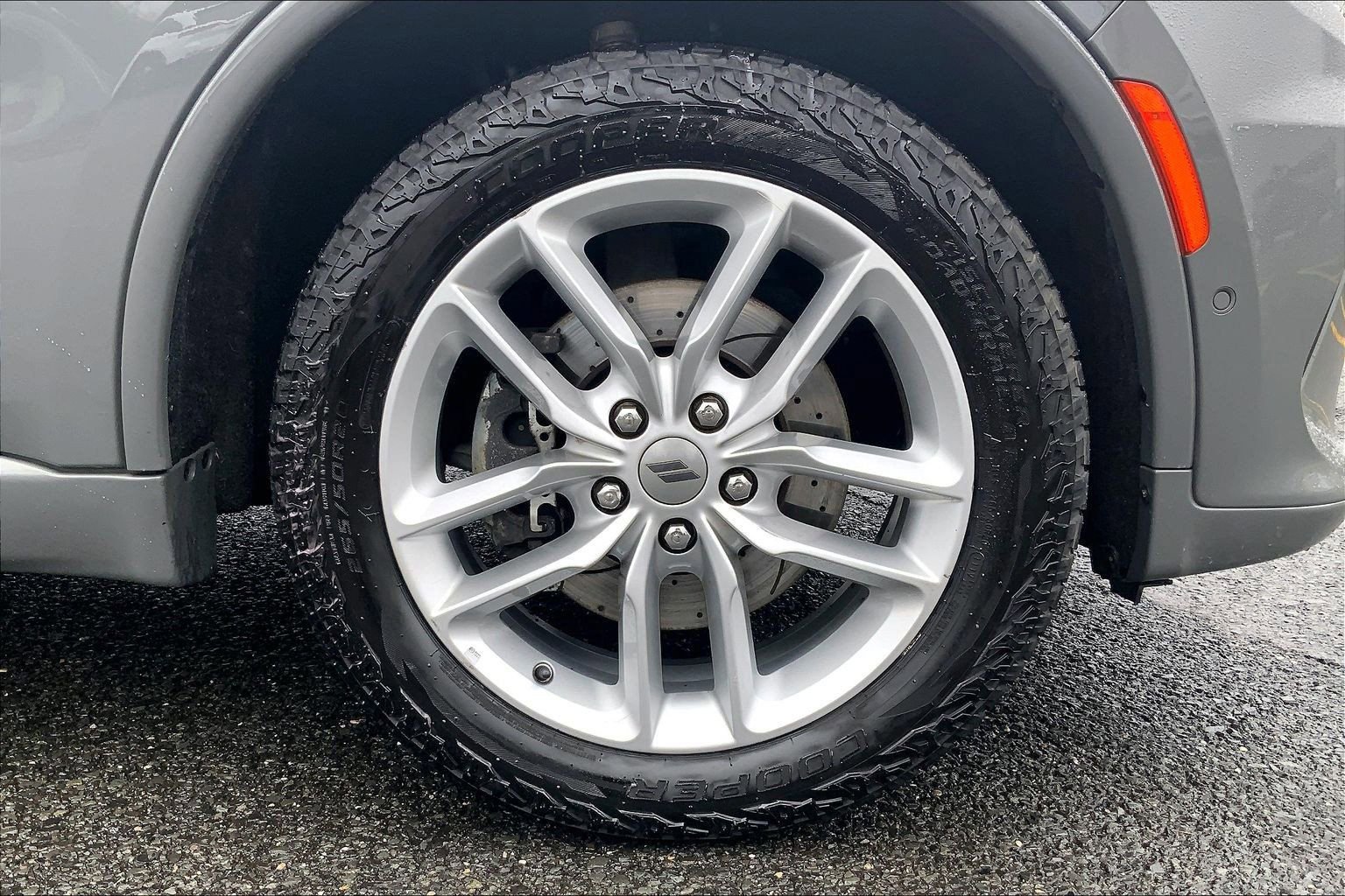 Used 2022 Dodge Durango R/T w/ Trailer Tow Group IV image 10