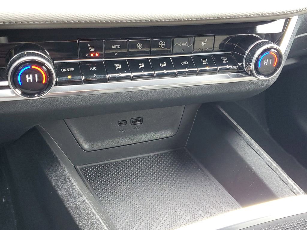 Certified 2025 Chevrolet Equinox LT w/ Convenience Package II image 20