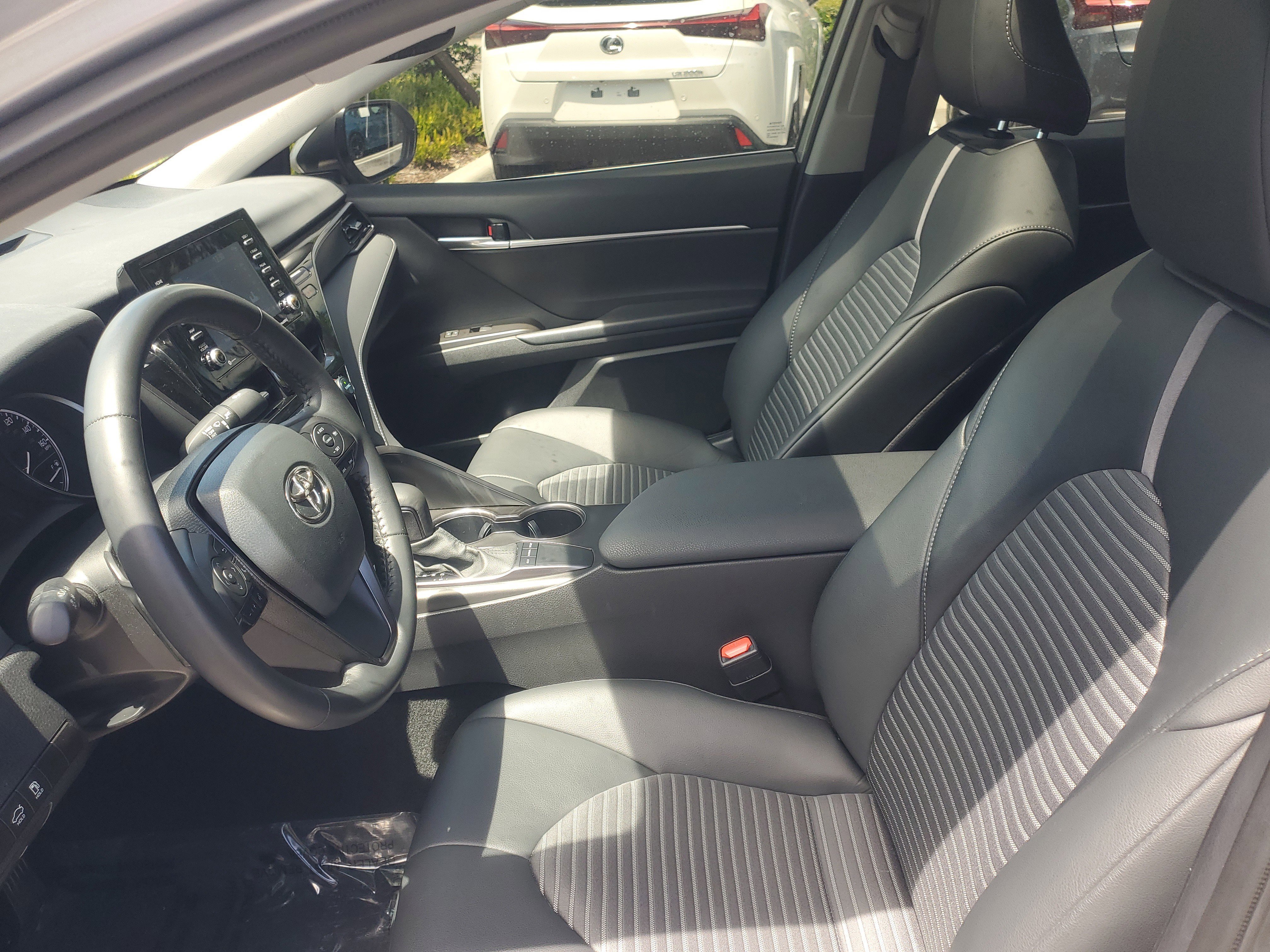 Used 2024 Toyota Camry SE w/ Convenience Package FWD image 14