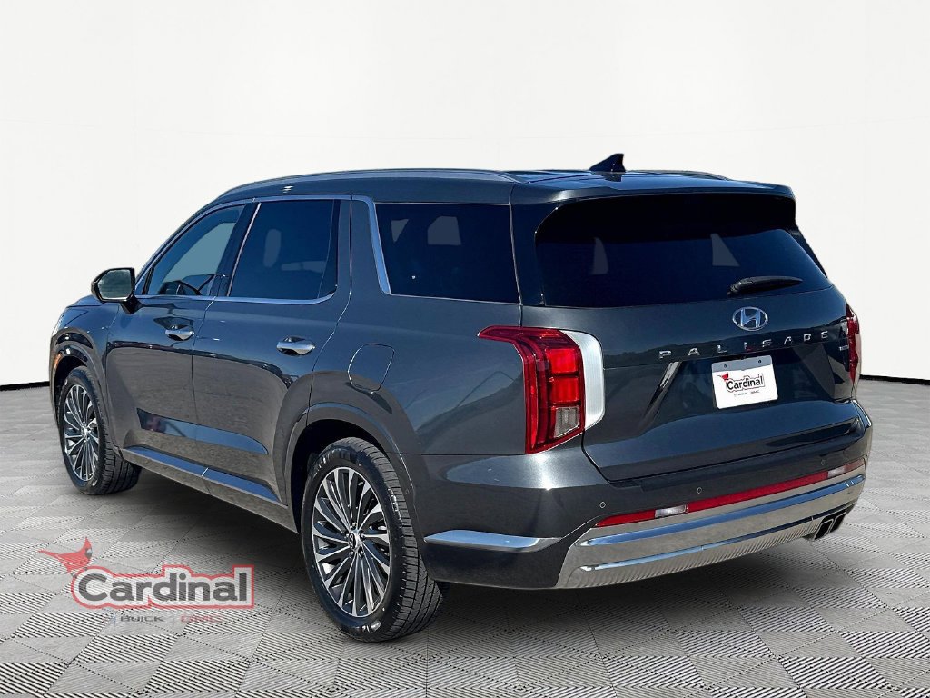 Used 2023 Hyundai Palisade Calligraphy w/ Cargo Package AWD/4WD image 6