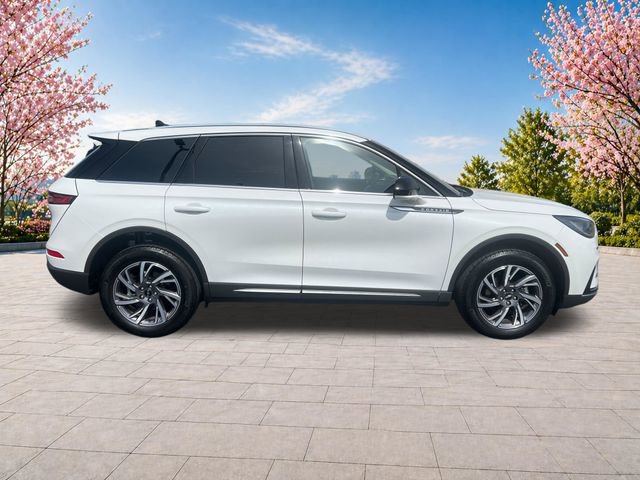 Certified 2023 Lincoln Corsair AWD image 9