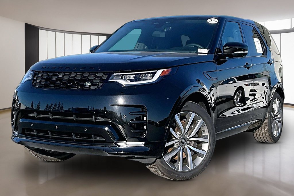Certified 2025 Land Rover Discovery Dynamic SE AWD/4WD image 1