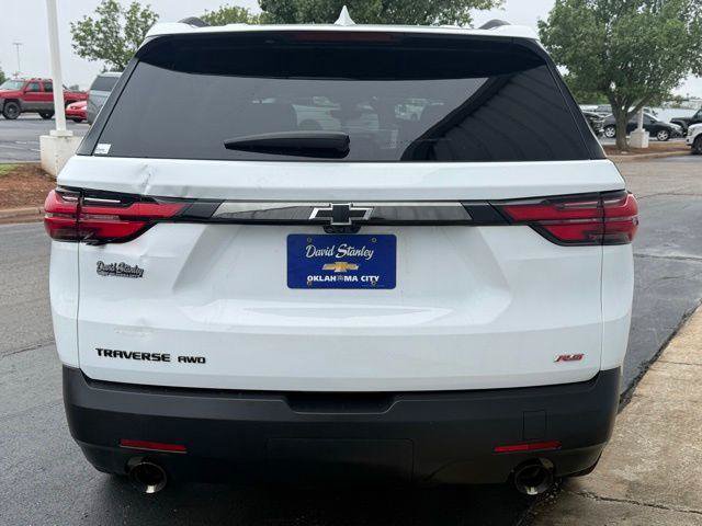Used 2023 Chevrolet Traverse RS AWD/4WD image 16