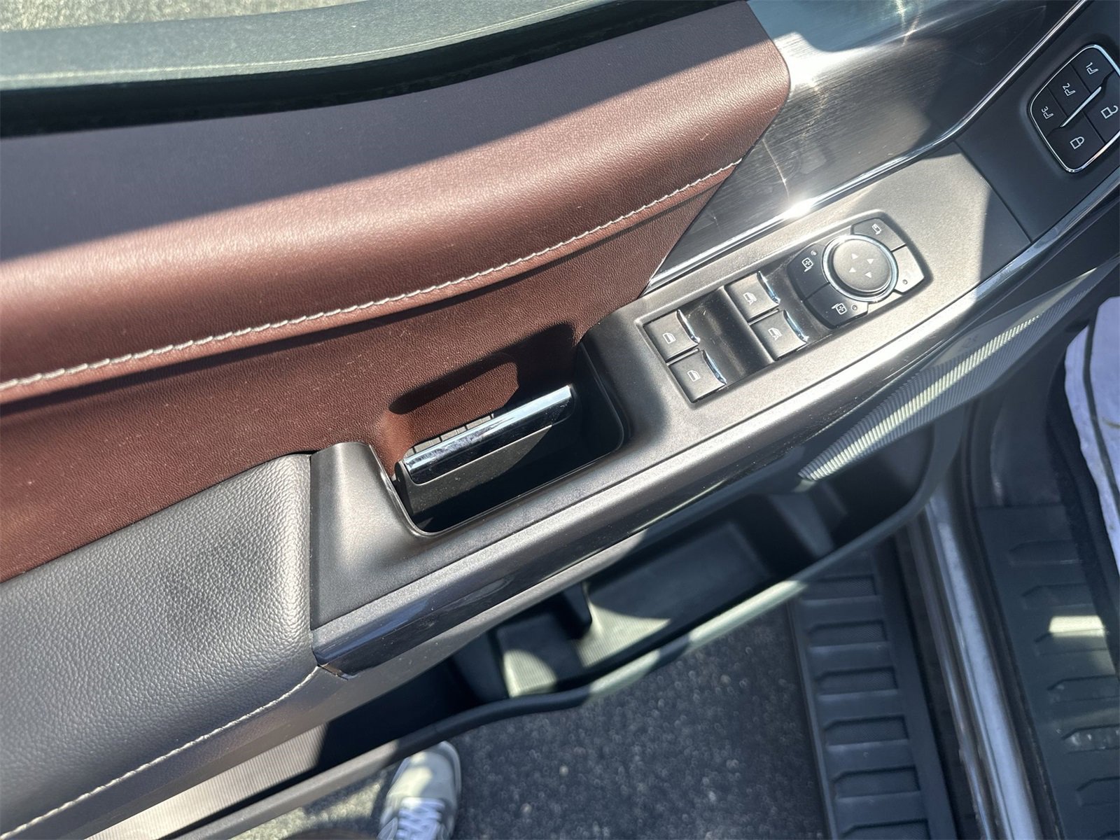 Used 2023 Ford F150 Lariat w/ Equipment Group 502A High image 23