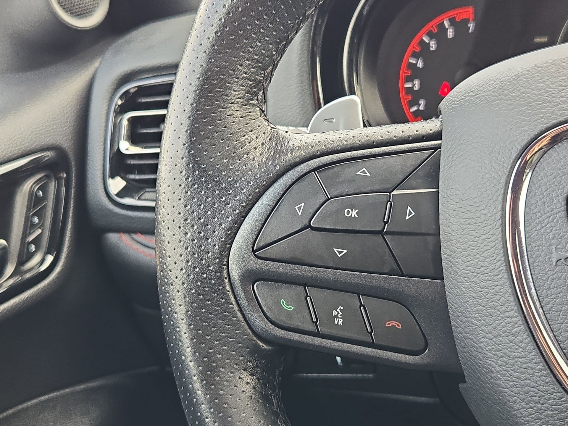 Used 2025 Dodge Durango GT image 19