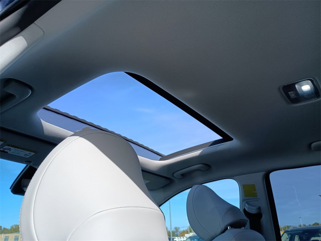 New 2026 Hyundai Kona Limited image 28