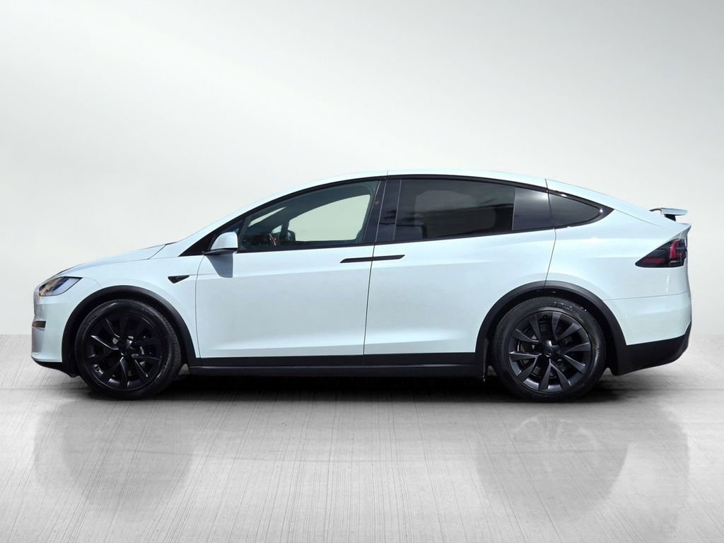 Used 2023 Tesla Model X image 7