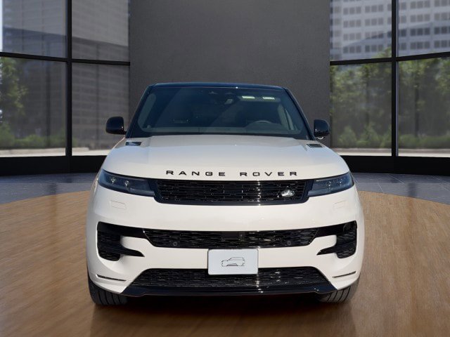 New 2026 Land Rover Range Rover Sport Dynamic SE image 8