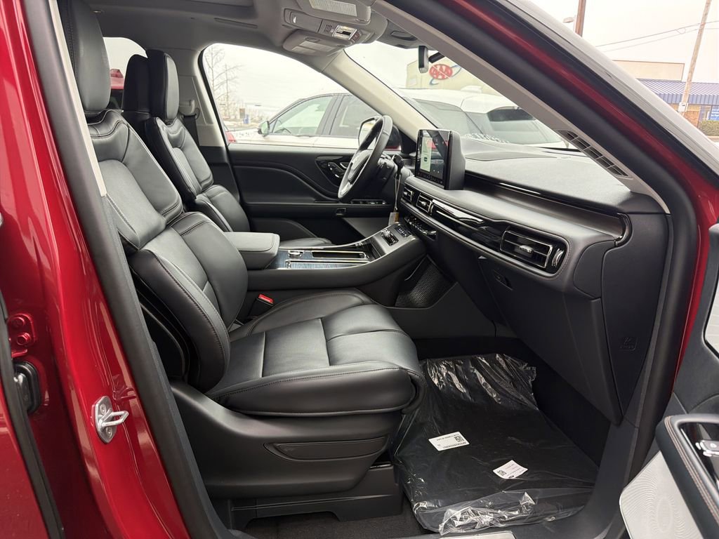 New 2026 Lincoln Aviator Reserve image 7