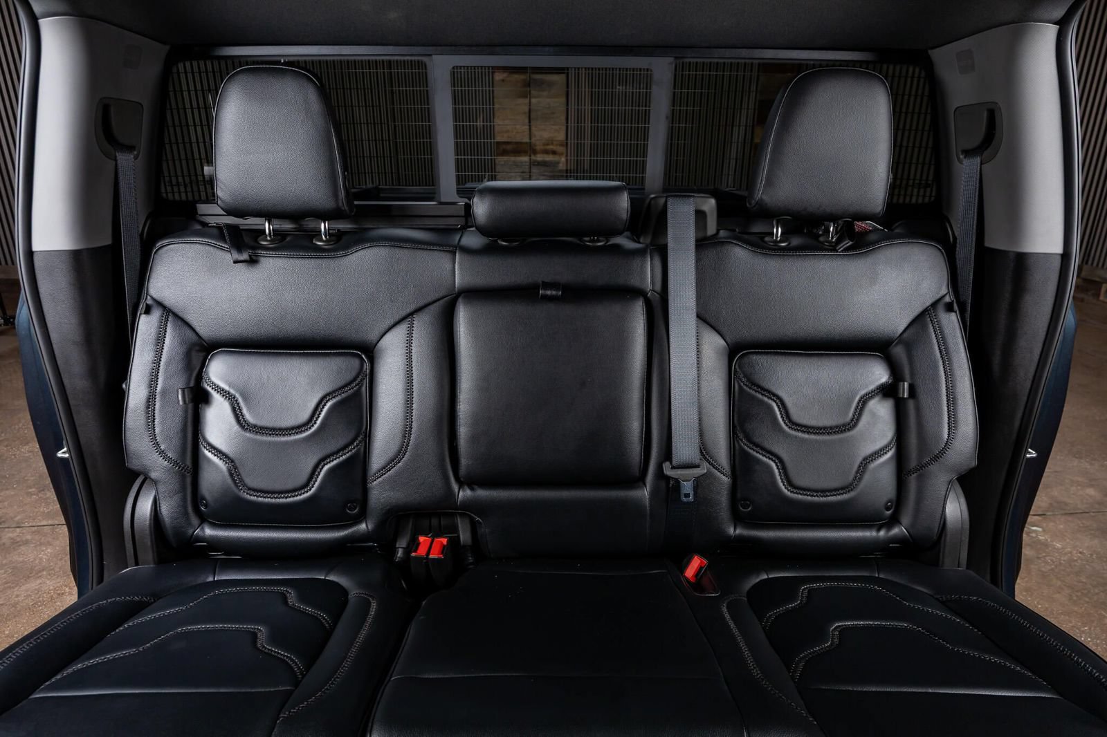 Used 2021 Chevrolet Silverado 1500 RST w/ All Star Edition Plus AWD/4WD image 35