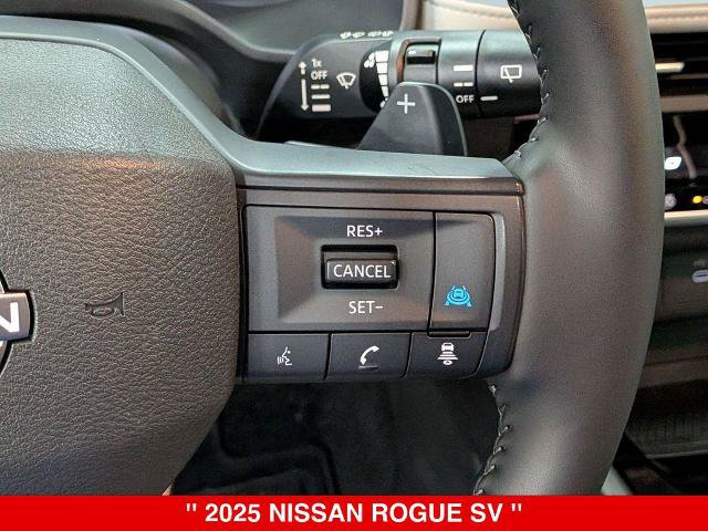 Certified 2025 Nissan Rogue SV w/ SV Premium Package AWD/4WD image 19