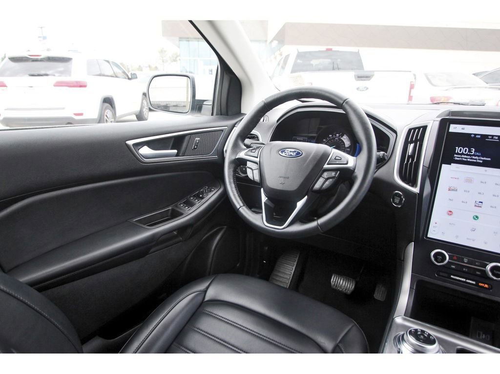 Certified 2022 Ford Edge SEL w/ Convenience Package AWD/4WD image 11