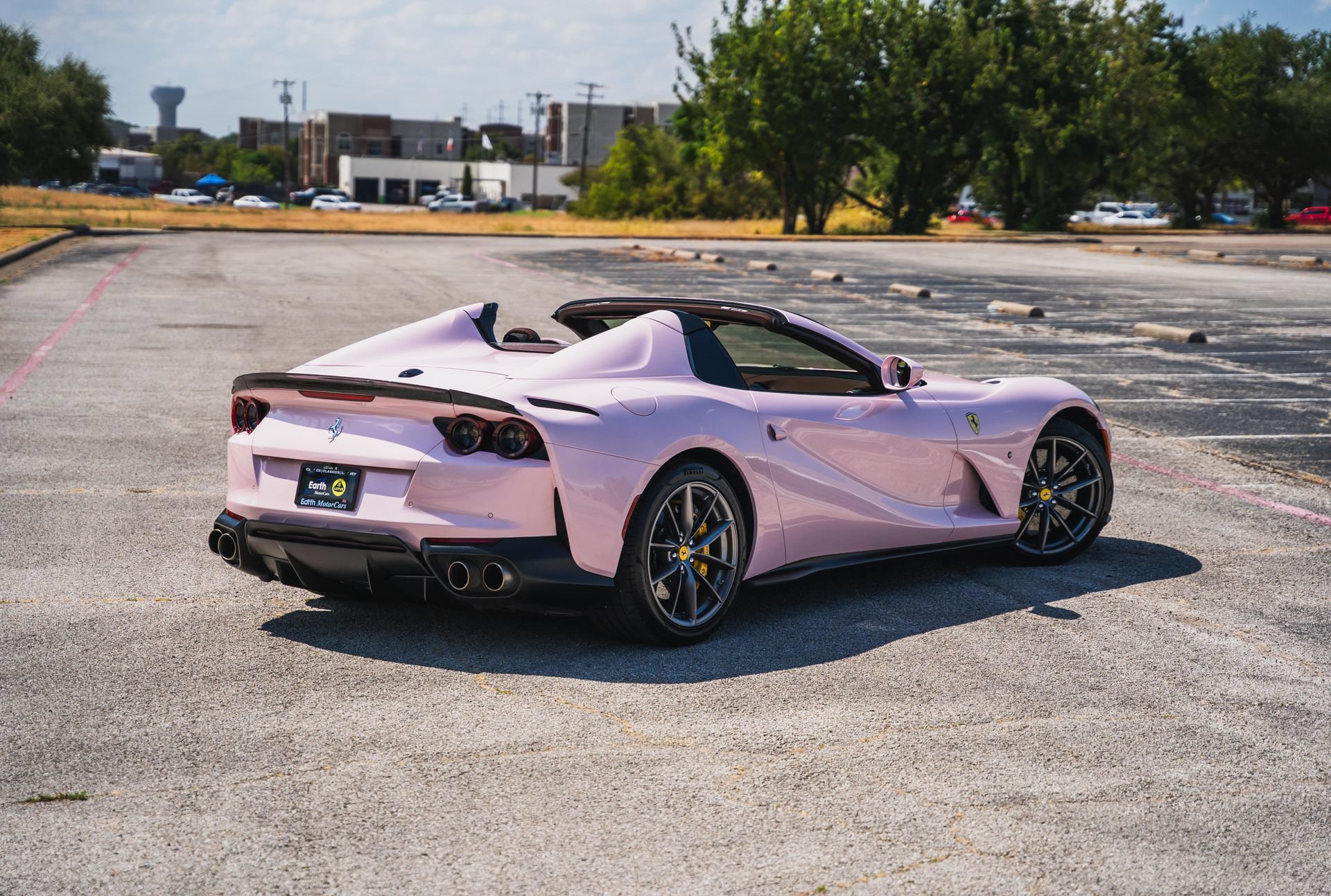 Used 2021 Ferrari 812 GTS RWD image 16