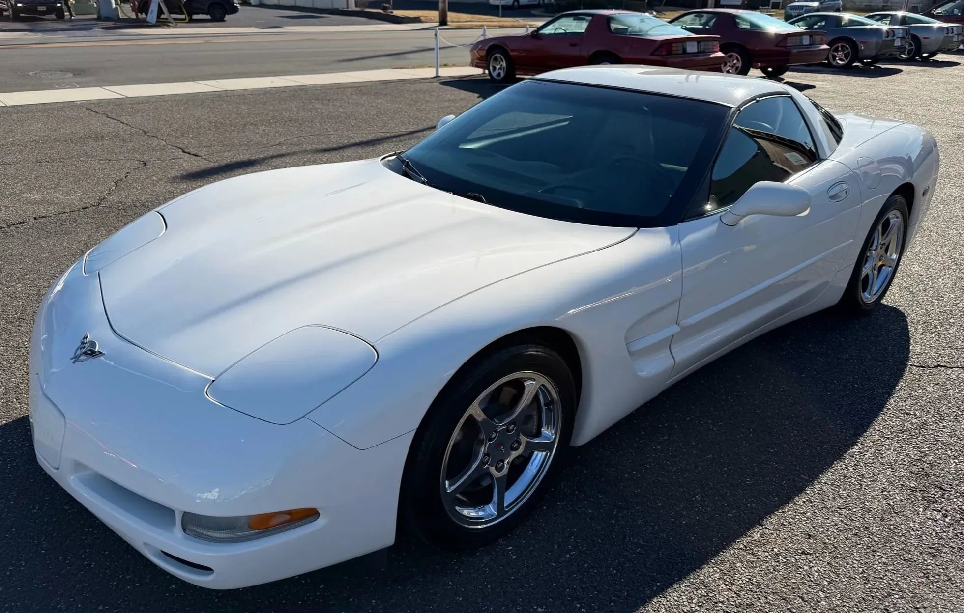 Used 2003 Chevrolet Corvette Coupe w/ Preferred Equipment Group image 6