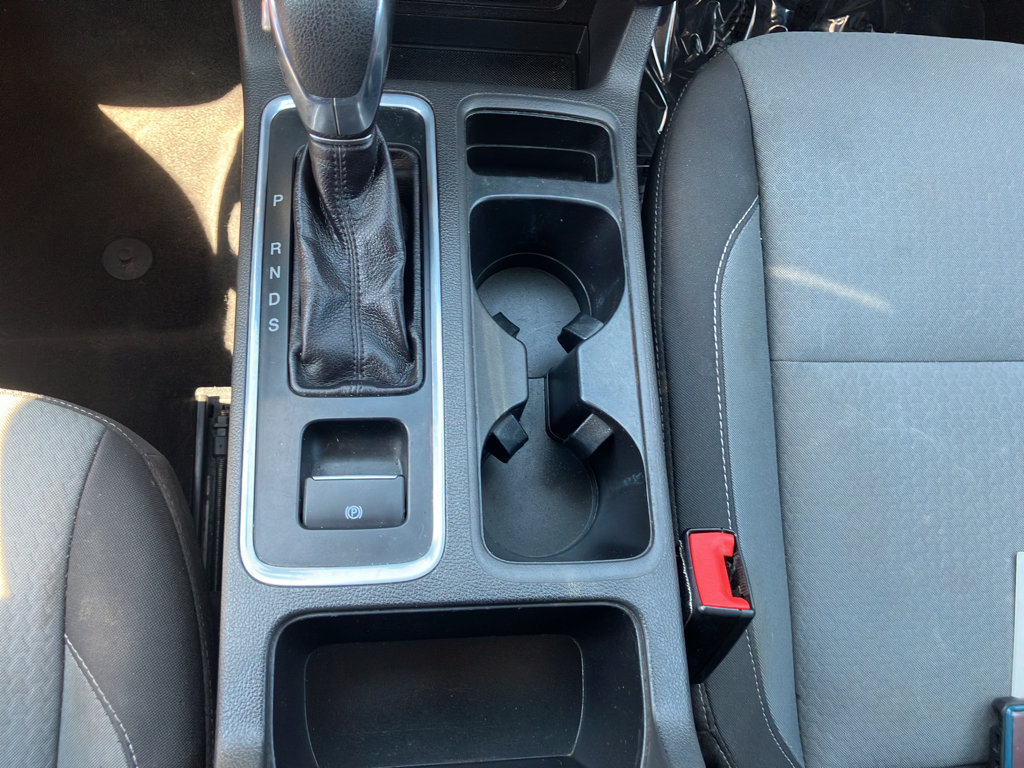 Used 2018 Ford Escape SE FWD image 21