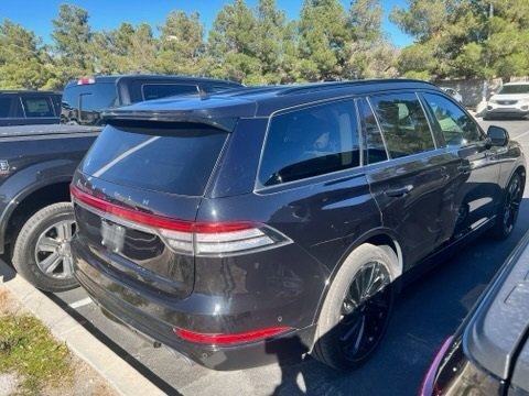 Certified 2022 Lincoln Aviator Reserve w/ Equipment Group 201A image 2