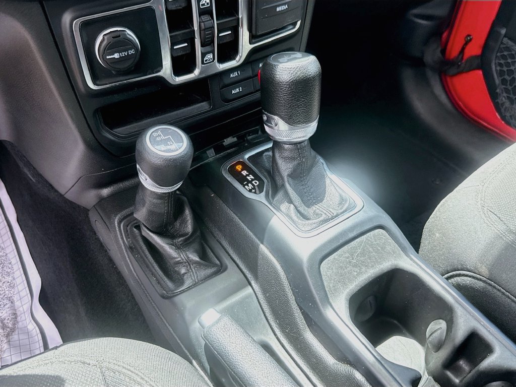 Certified 2023 Jeep Wrangler Unlimited Sport AWD/4WD image 15