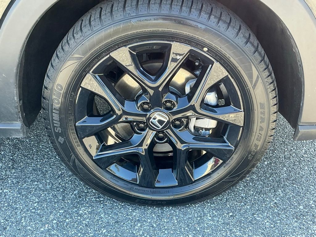 Certified 2025 Honda HR-V Sport image 13