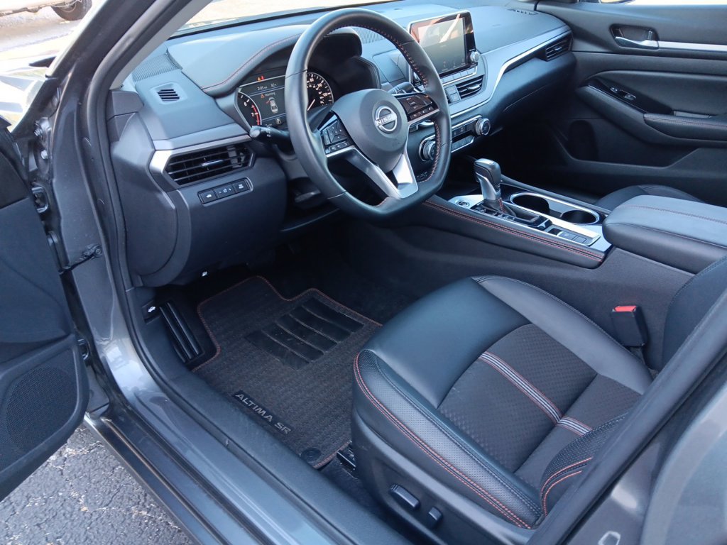 Used 2025 Nissan Altima 2.5 SR AWD/4WD image 27