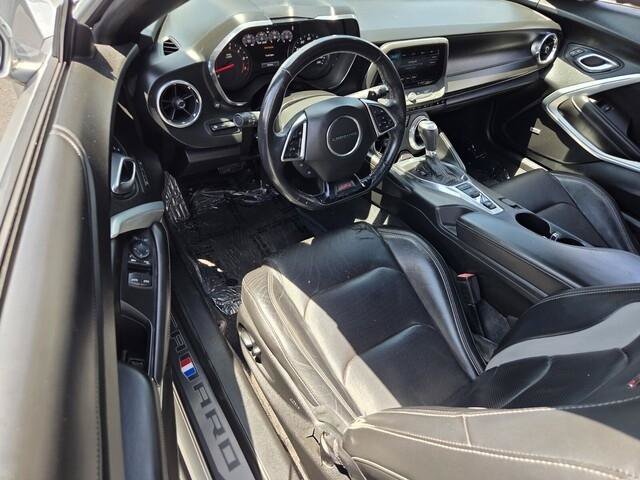 Used 2019 Chevrolet Camaro SS RWD image 14