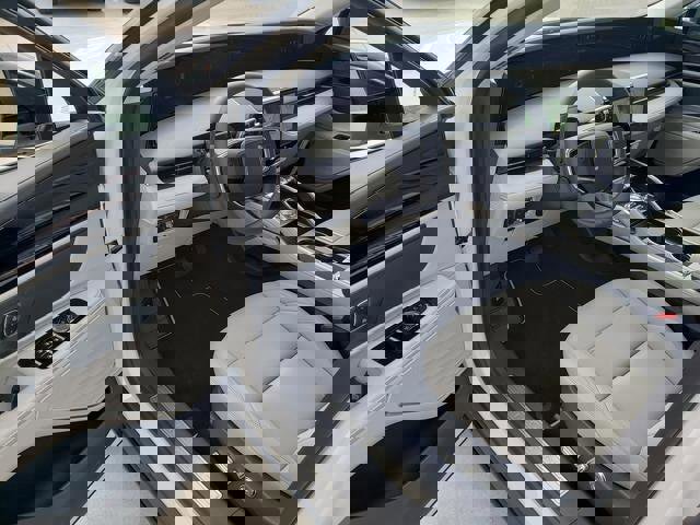 New 2026 Lincoln Nautilus Premier image 13