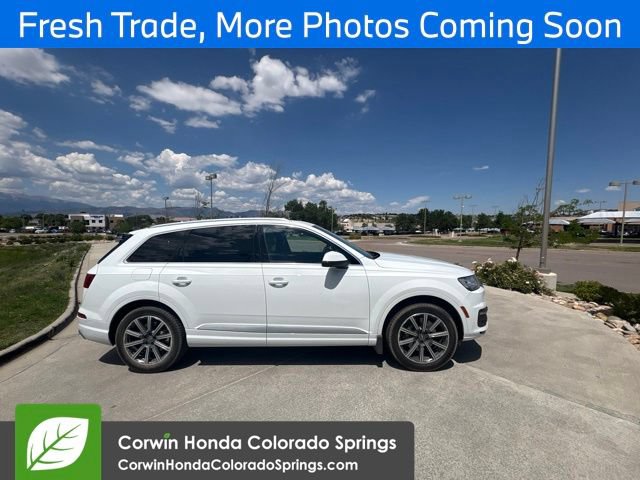 Used 2017 Audi Q7 3.0T Prestige w/ Prestige Package AWD/4WD image 4