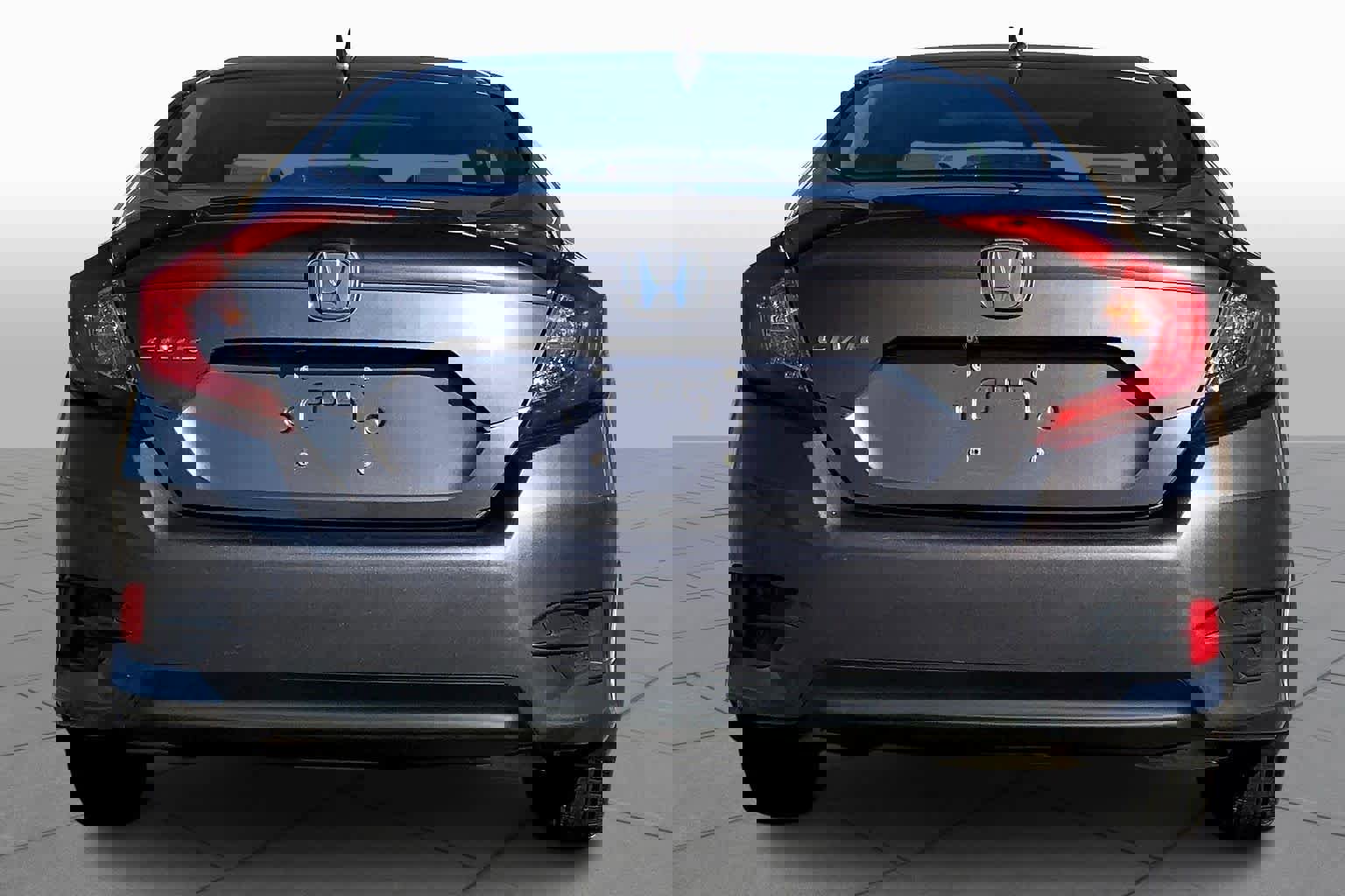 Used 2016 Honda Civic EX-L image 4