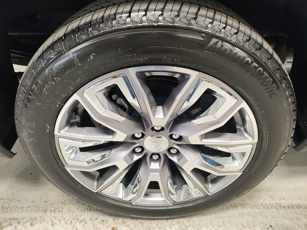 New 2026 GMC Sierra 1500 Denali w/ Denali Reserve Package image 3