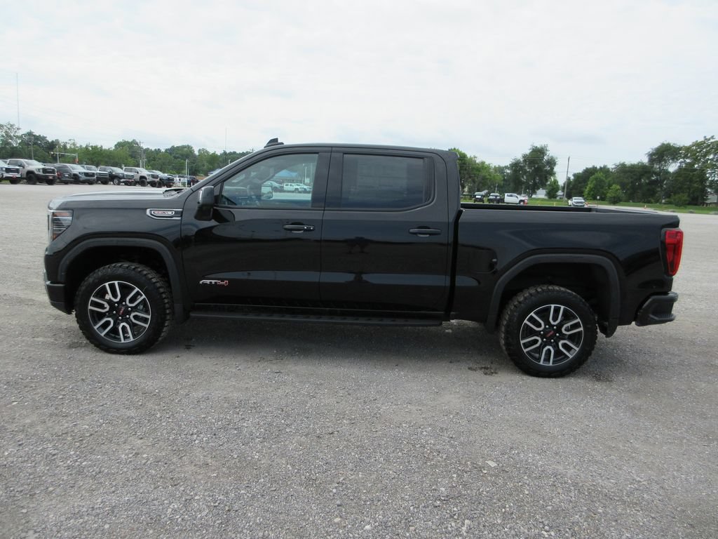 New 2026 GMC Sierra 1500 AT4 w/ AT4 Premium Package AWD/4WD image 11
