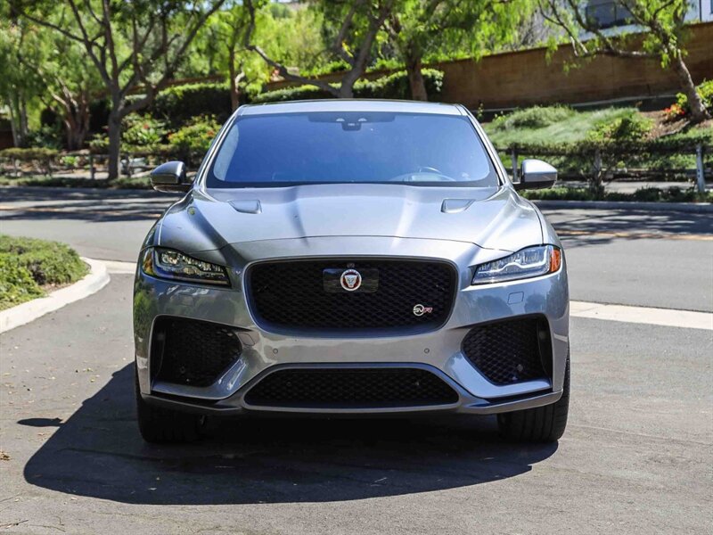 Used 2020 Jaguar F-PACE SVR AWD/4WD image 8