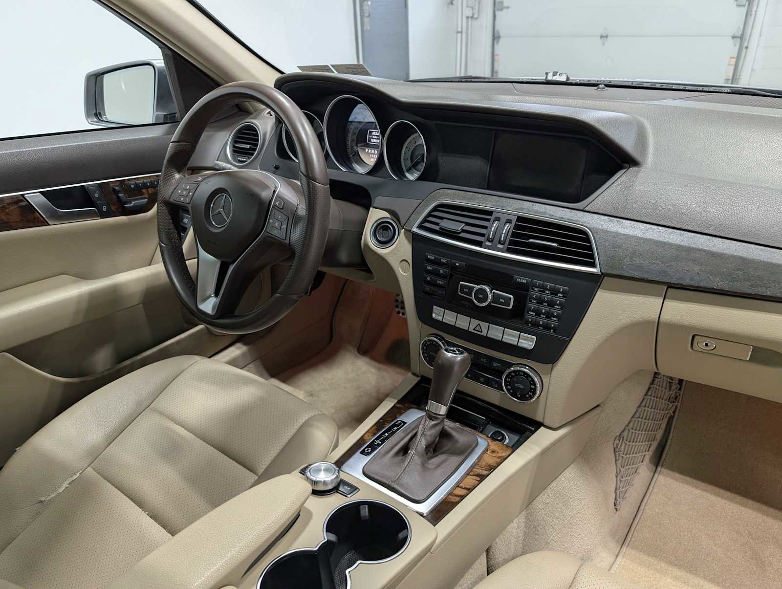 Used 2012 Mercedes-Benz C 300 Sport image 42