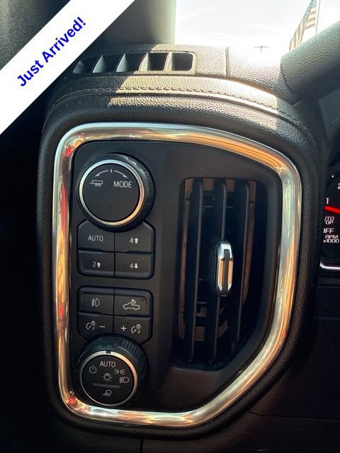 Used 2020 Chevrolet Silverado 1500 RST w/ Rally Edition AWD/4WD image 17