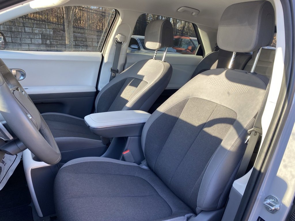 Used 2024 Hyundai Ioniq 5 SEL image 19