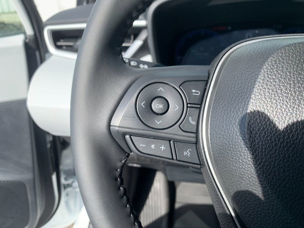 New 2026 Toyota Corolla SE image 25