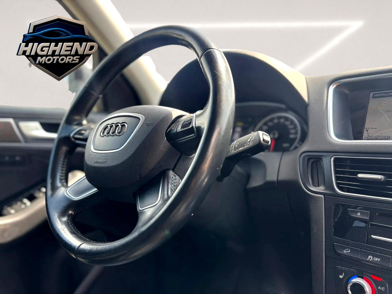 Used 2015 Audi Q5 2.0T Premium Plus w/ Technology Package image 22