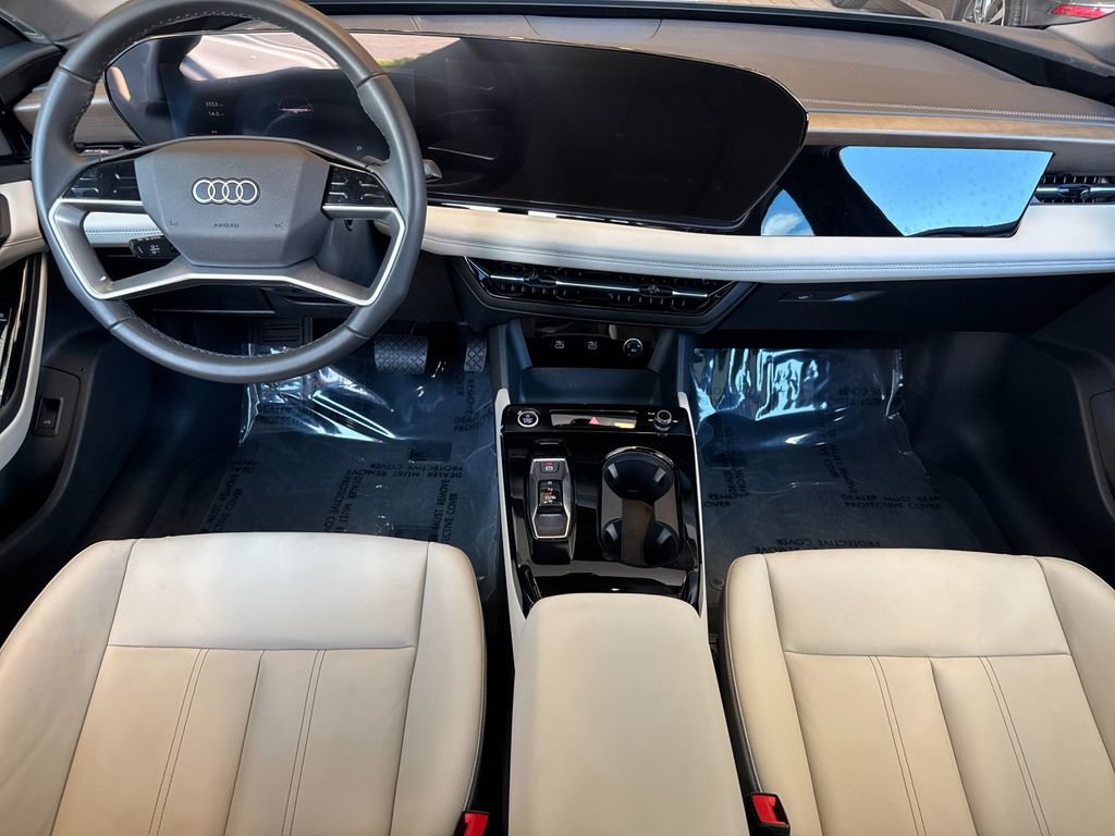 Used 2025 Audi A6 e-tron Premium RWD image 17