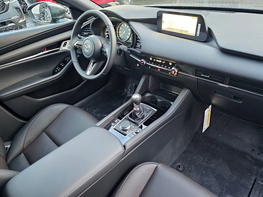 New 2026 MAZDA MAZDA3 2.5 S Hatchback w/ Premium Pkg FWD image 31