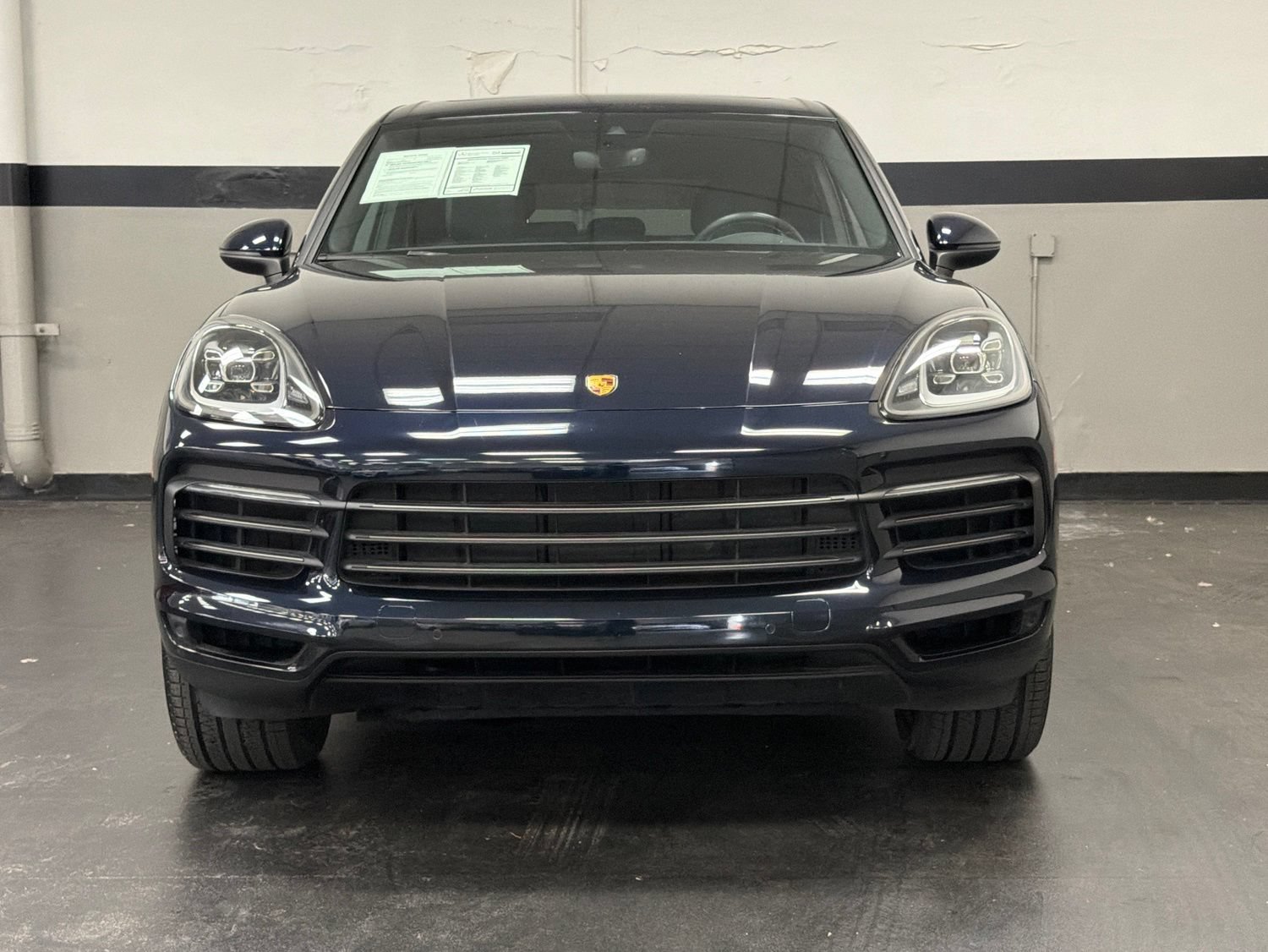 Used 2023 Porsche Cayenne AWD/4WD image 6