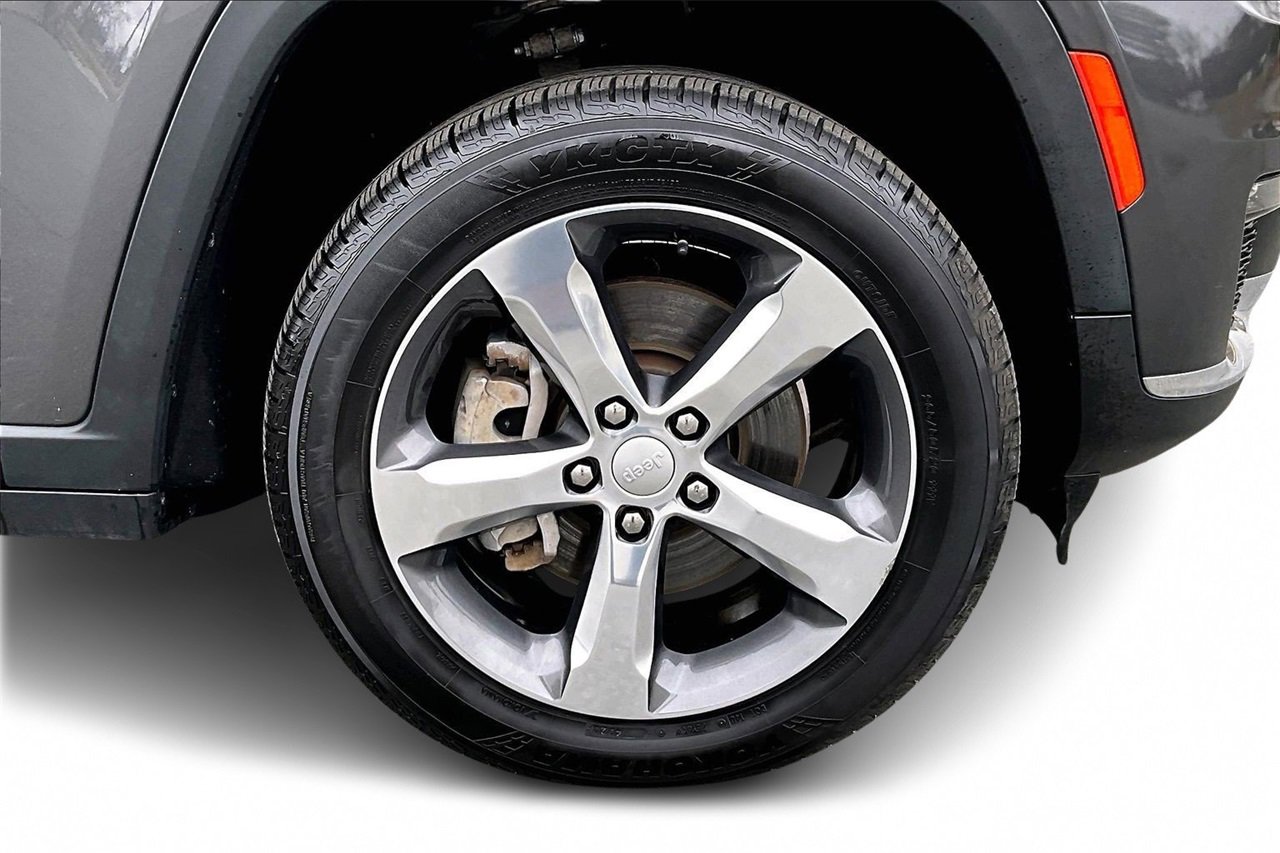 Certified 2021 Jeep Grand Cherokee L Limited w/ Trailer Tow Group (B) image 33