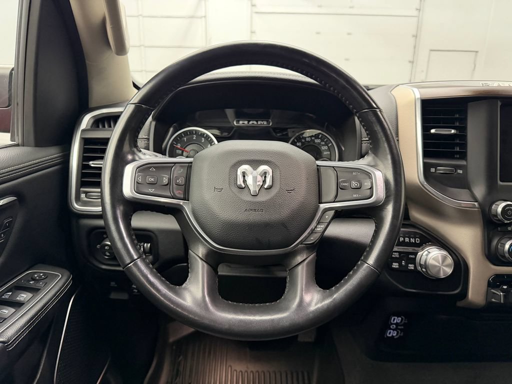Used 2022 RAM 1500 Laramie AWD/4WD image 14