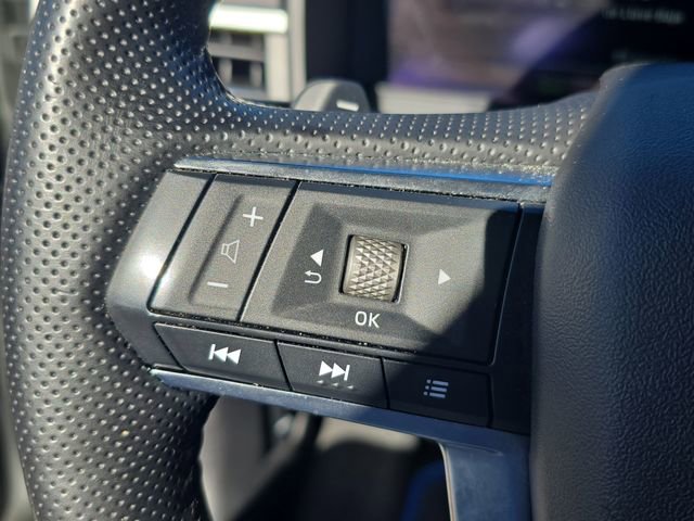 Used 2023 Mitsubishi Outlander SE image 21