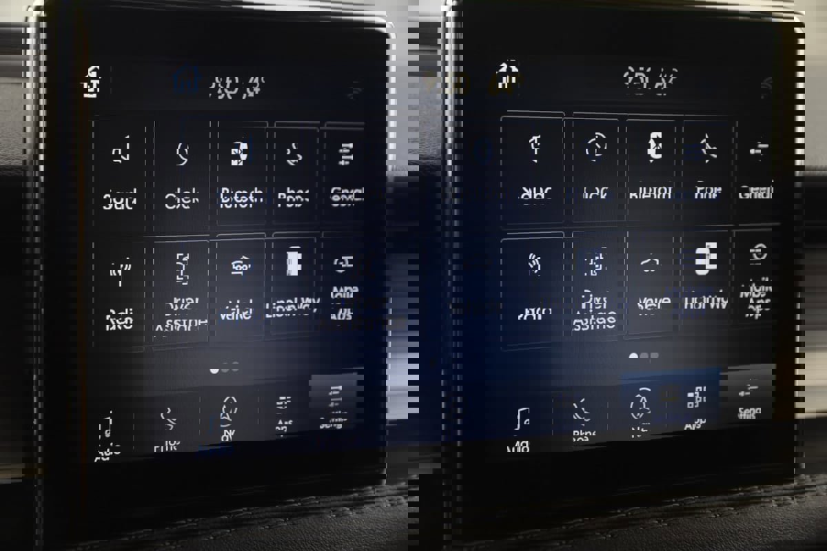 Used 2020 Lincoln Corsair FWD w/ Premium Package image 30