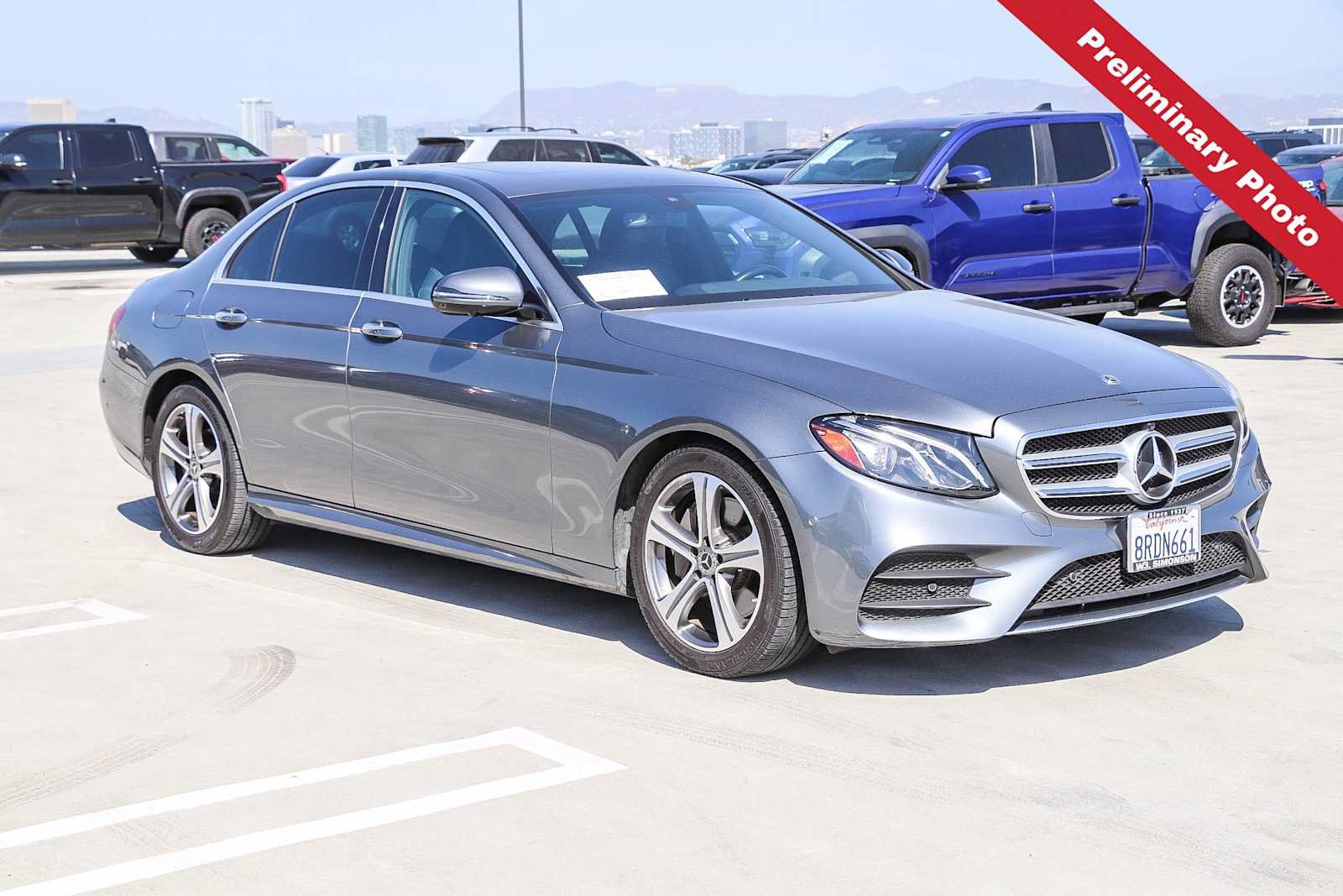 Used 2020 Mercedes-Benz E 350 Sedan image 3