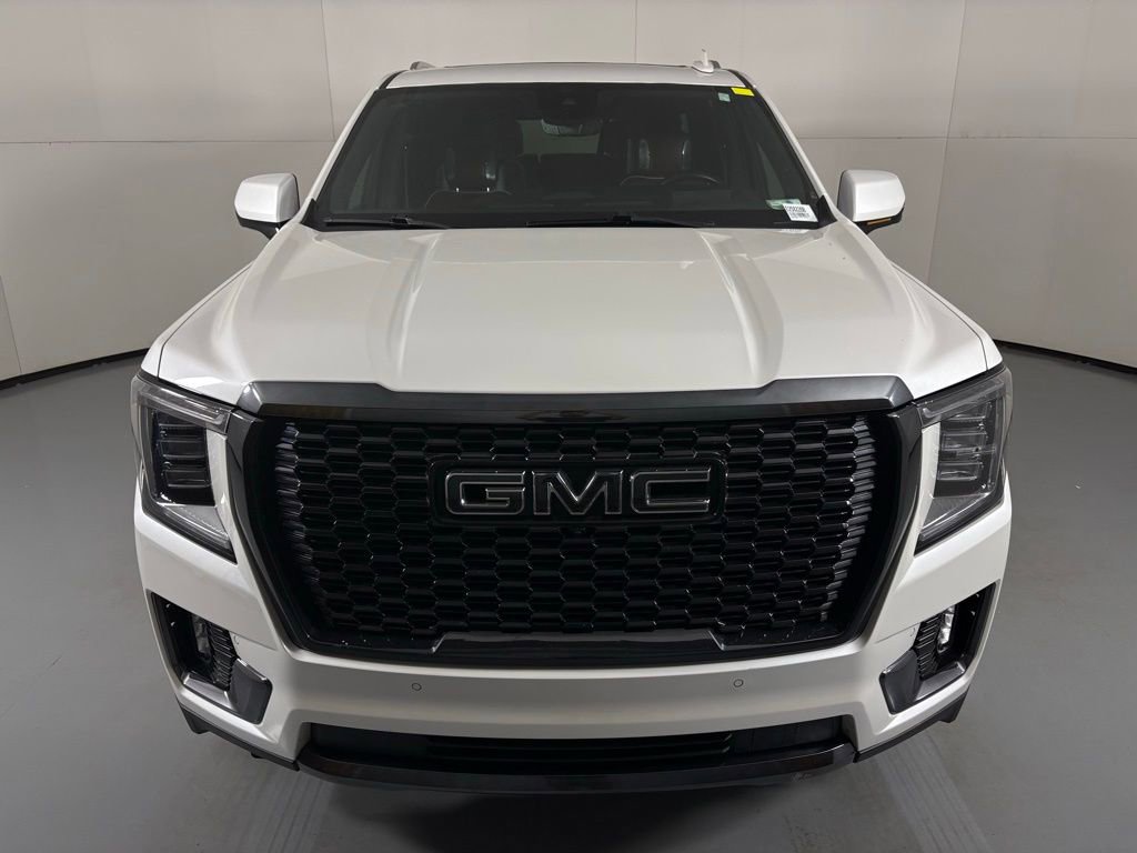 Used 2023 GMC Yukon Denali Ultimate image 4