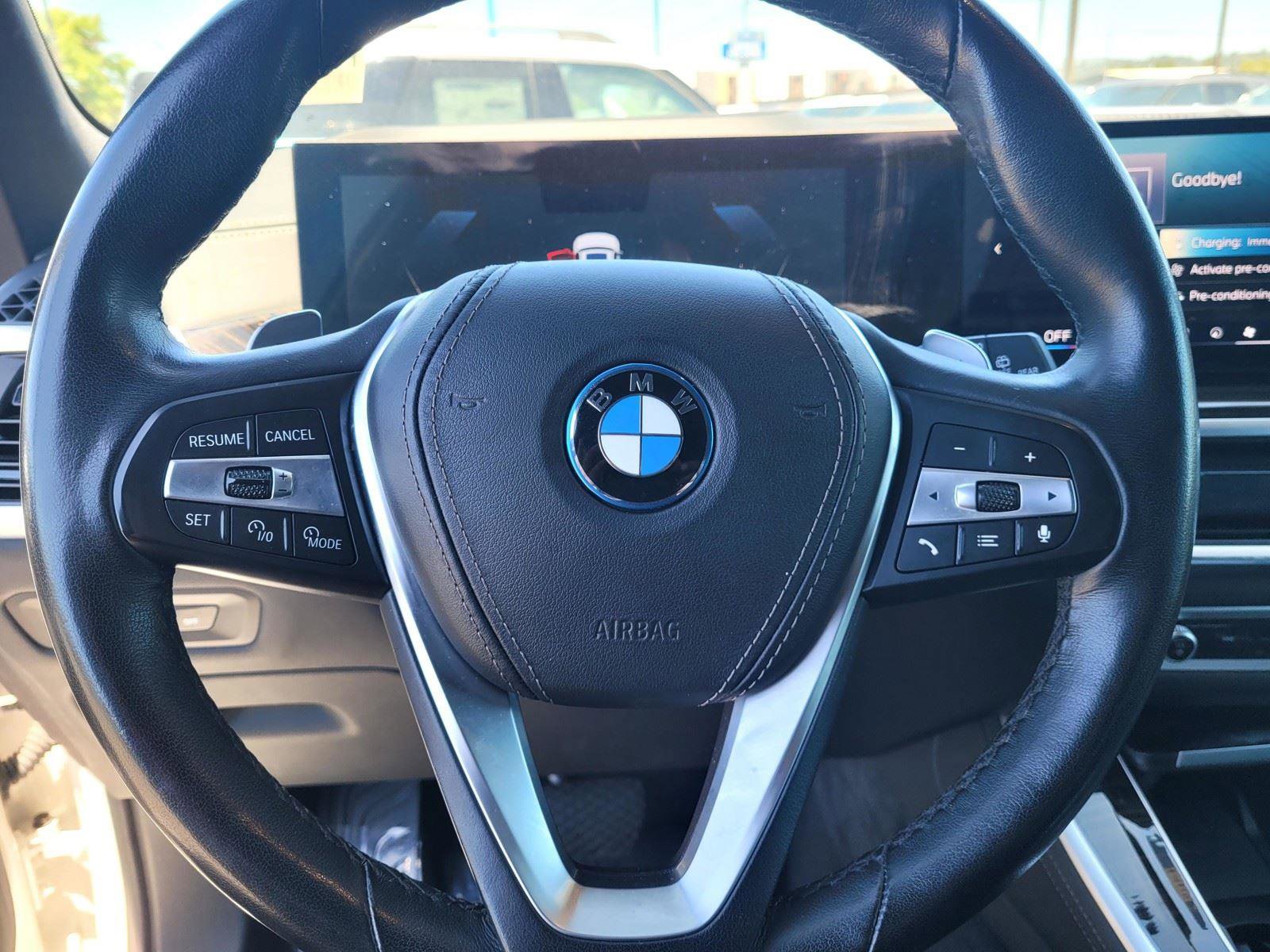 Used 2025 BMW X5 xDrive50e AWD/4WD image 35