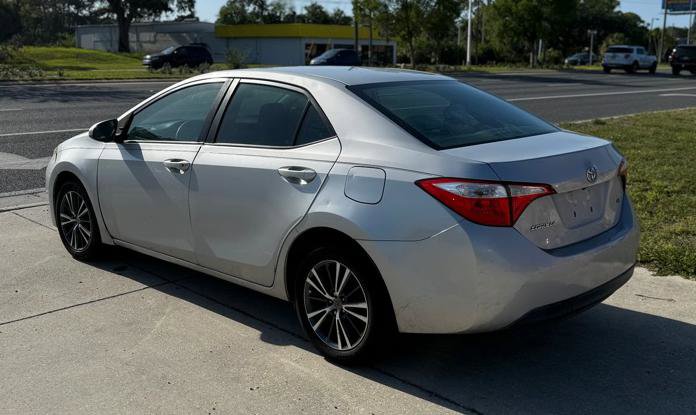 Used 2016 Toyota Corolla LE FWD image 3